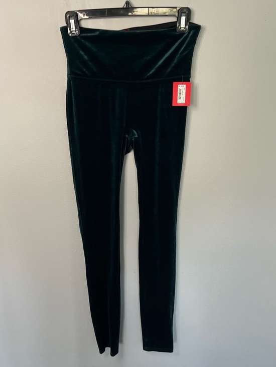 SPANX Pants - Spanx Velvet dark Green legging NWT size Medium